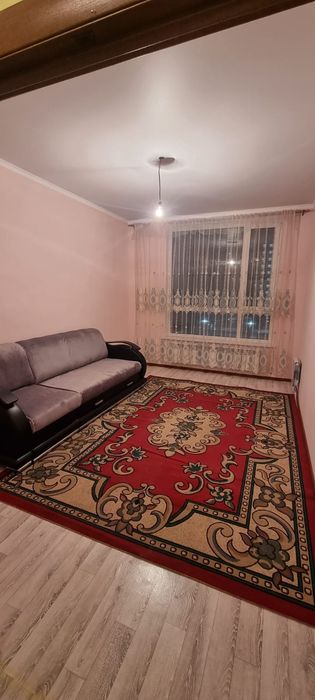 Отдам даром диван