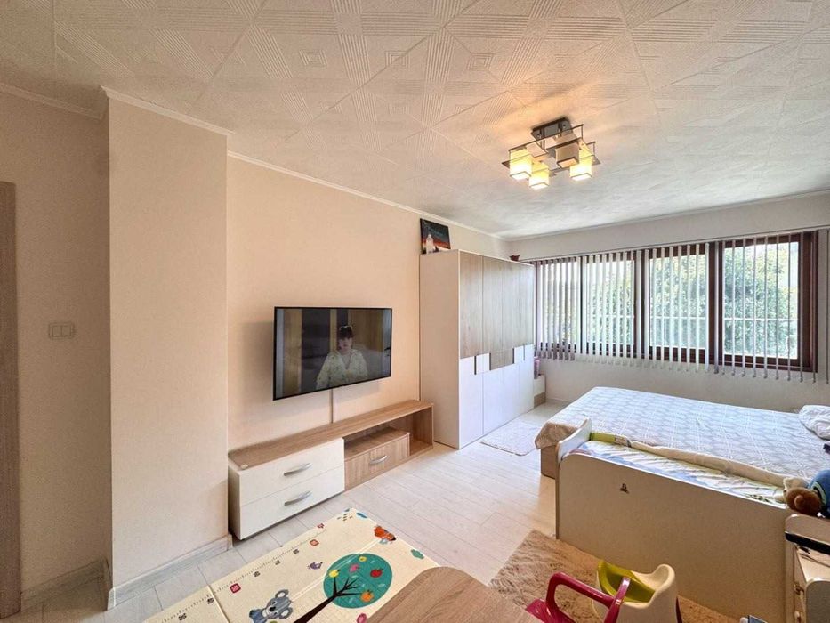 Продава се Двустаен апартамент в Русе, Здравец Изток - 58 кв.м за 1688 €/кв.м - Снимка #2