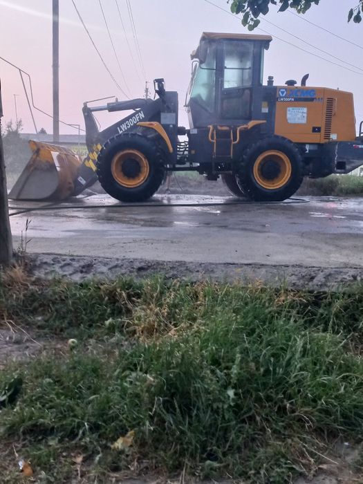 Пагрузчик 1.8.. 2018