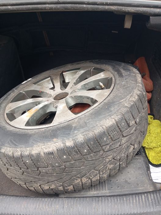 Продам запаску .