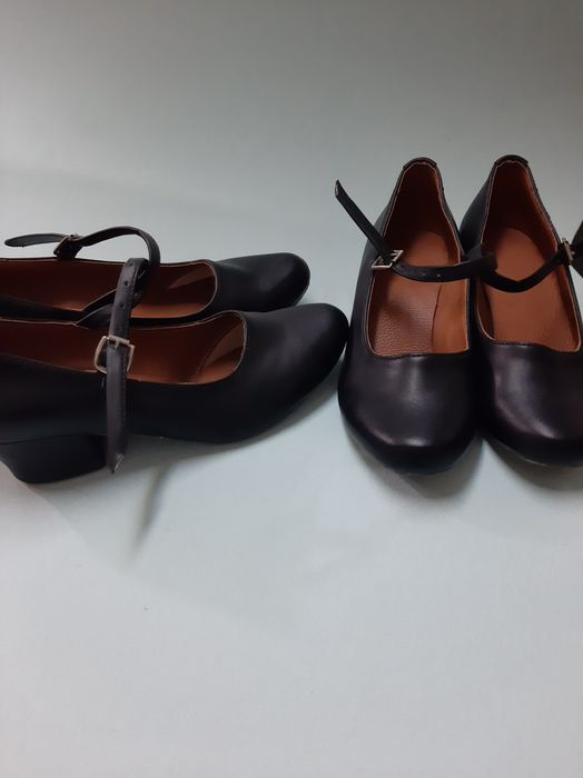 Raqs tuflilari tayyorlari