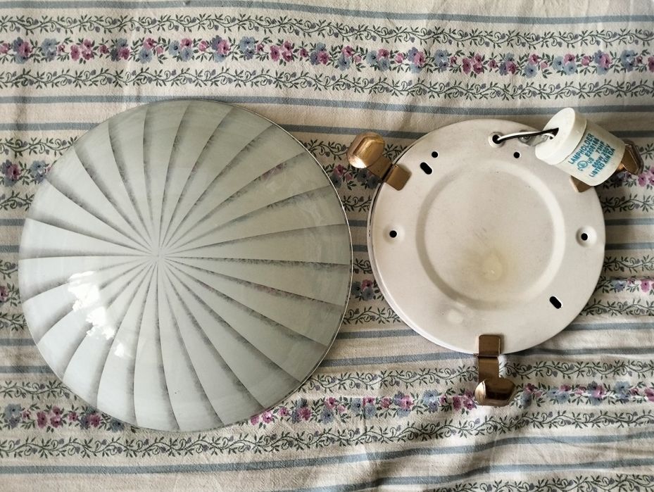 Светильник в коридор