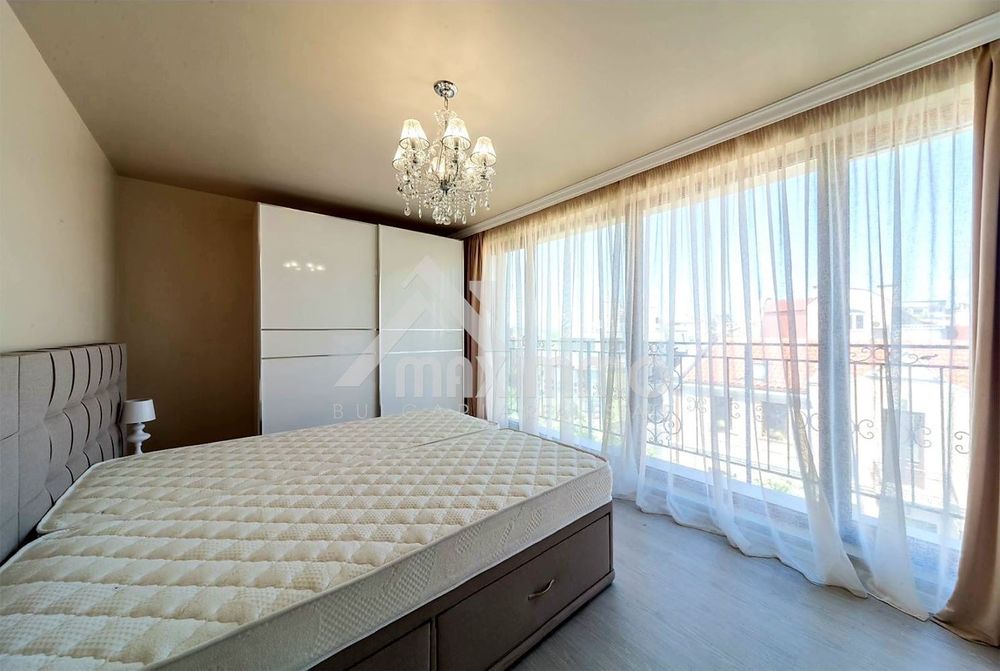 3-стаен в Варна-Идеален център площ 98 цена 1490