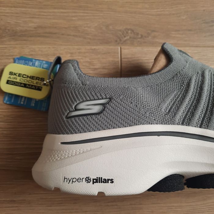 Кроссовки Skechers Gowalk