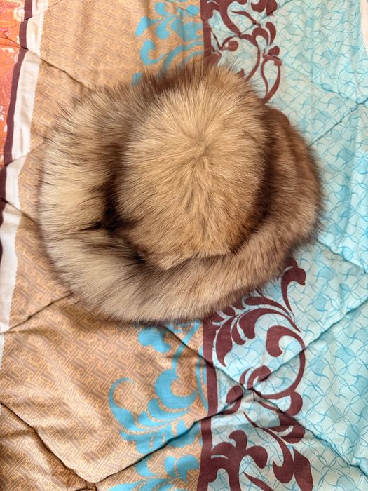 Haina de blana si caciula de blana