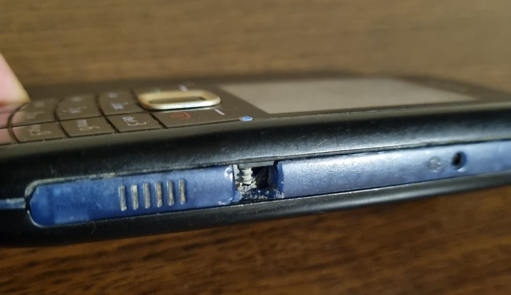 Nokia    16 16-2