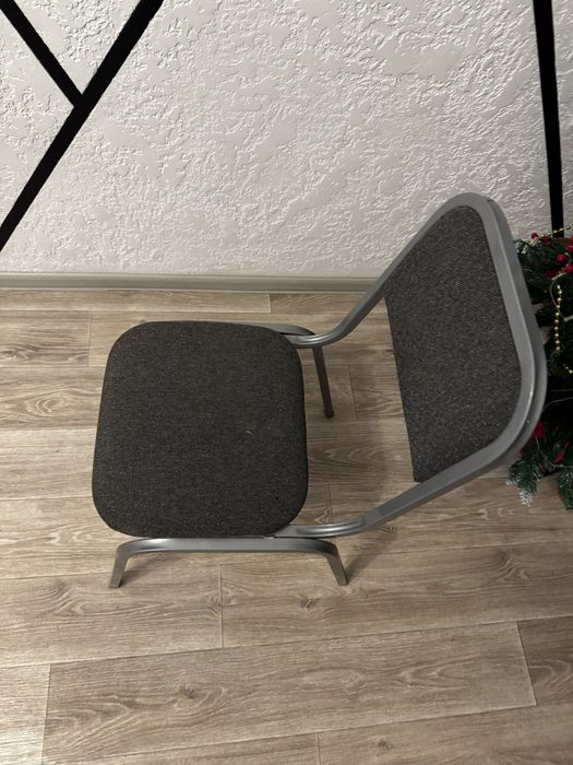 Продам стулья 3500 тг