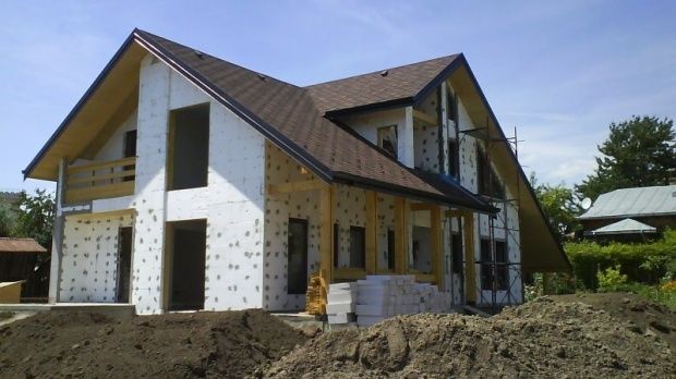 Constructie de case , Reabilitarii, Renovarii, Demolarii ,Case la rosu