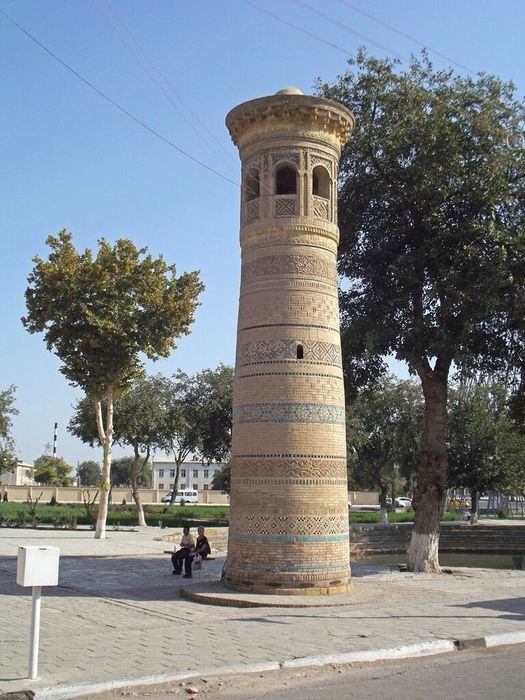 Сопровождение гостей и туристов Экскурсии и туры по Бухаре и пригороду