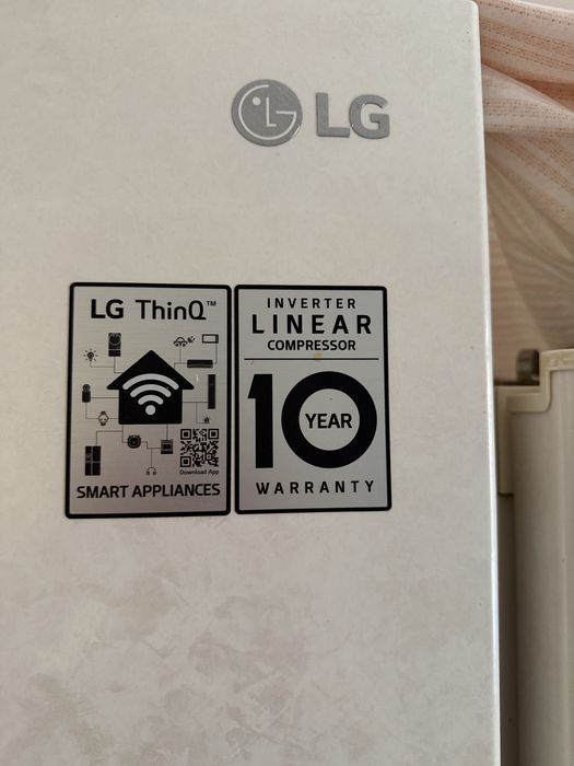 Холодильник LG в хорошем состоянии