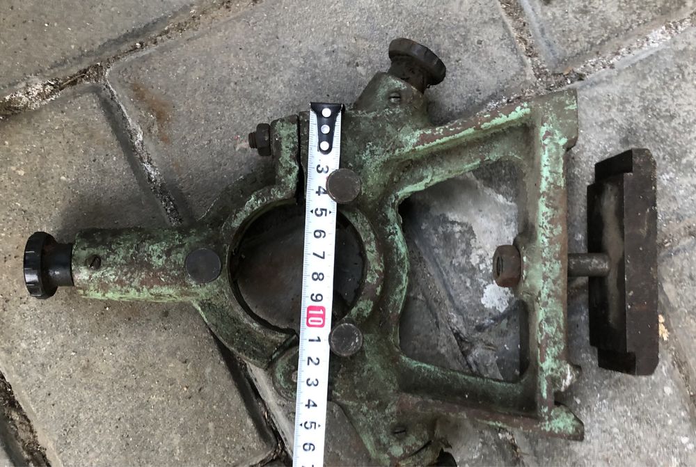 Люнет  токарного станка ссср