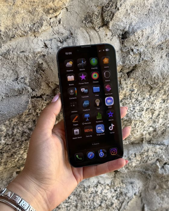 Iphone 14 в много добро състояние