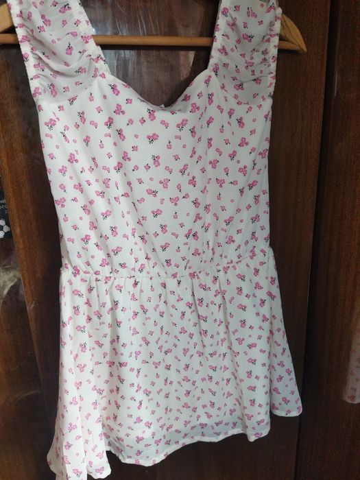 Роклички различни размери