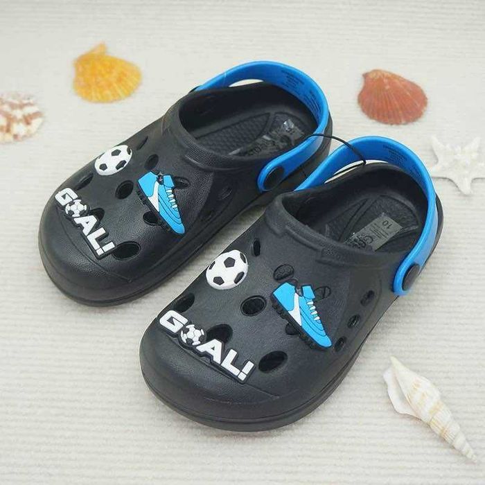 Incaltaminte bebelus