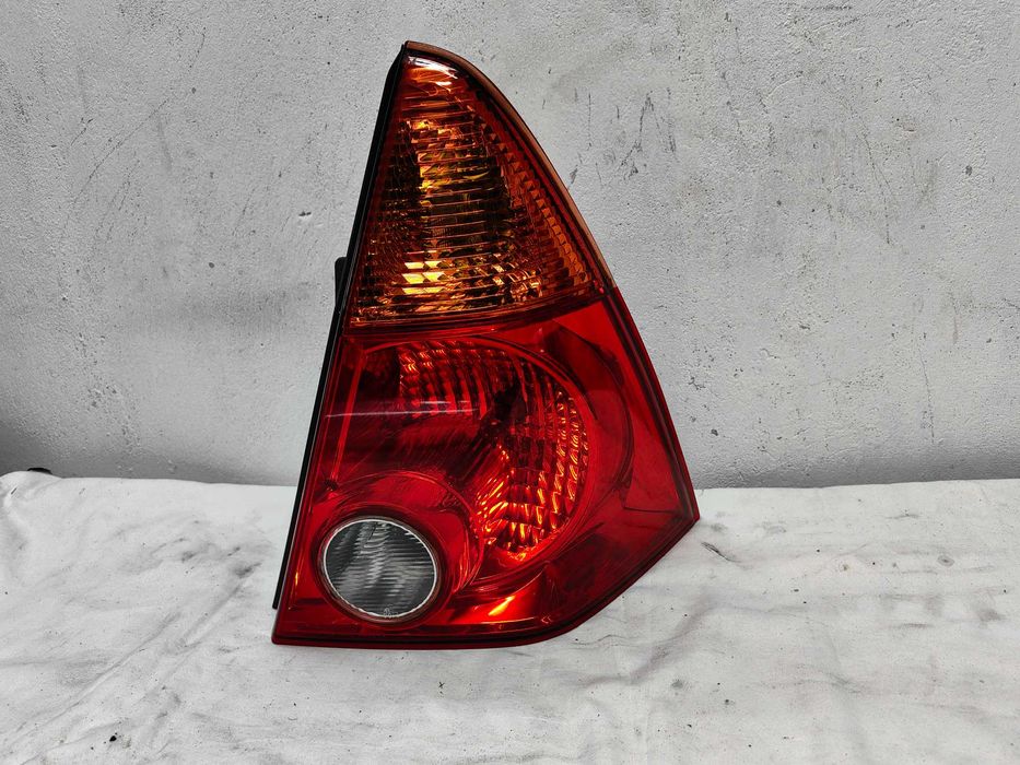 Оригинален стоп Daihatsu YRV