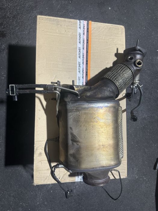 Filtru Particule DPF BMW Seria 5 / 6 / 7 / 8 G11 G12 g30 g05 / 8581880