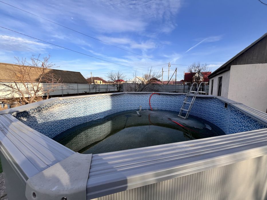Продам большой бассейн