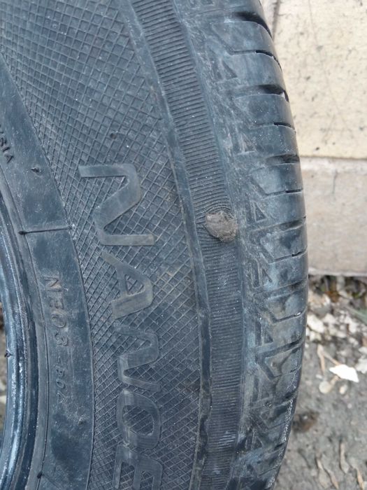 Щины TOYO 185/60/15 б/у