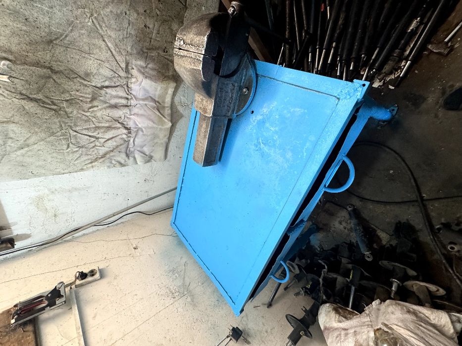 900000. Булса берамизз Тиски Зур ишлаяпти устали Билан Дима яхши охвол