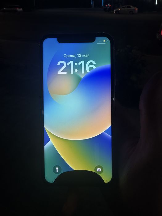 продам iphone X