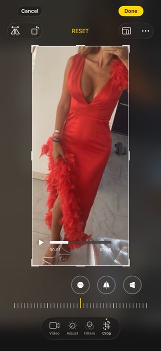 Rochie de seara cu pene rosie S