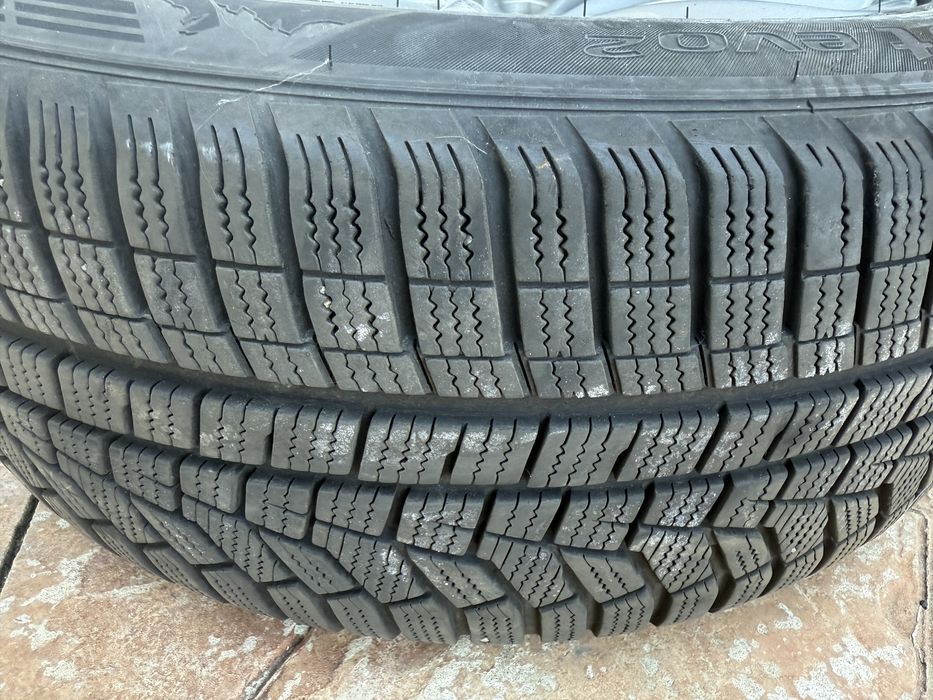 Jante 17 BMW F10 F11 anvelope iarna  RSC Hankook 225 55 17 aproape noi