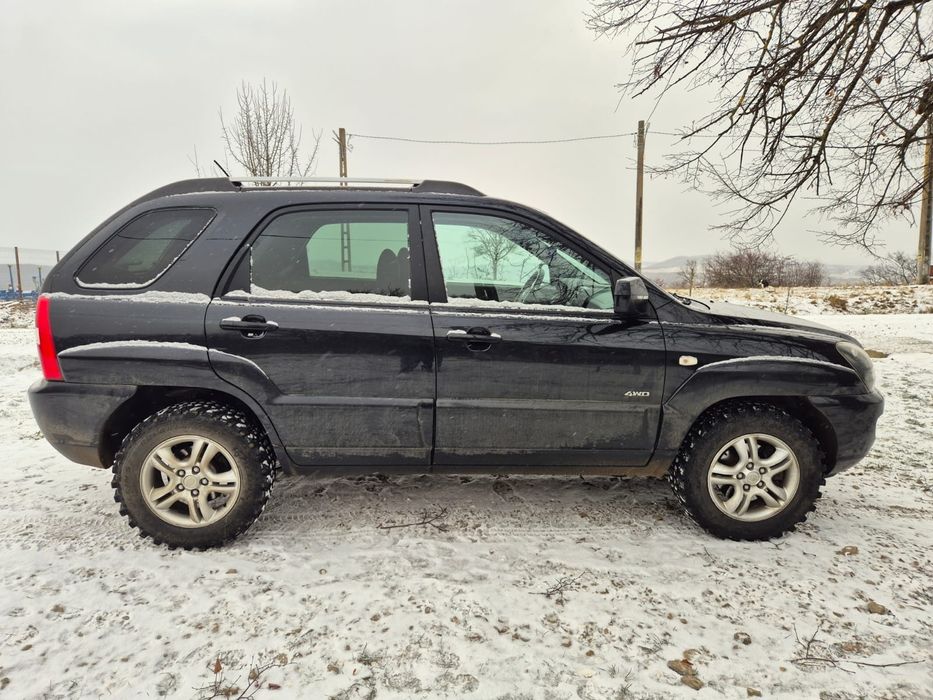 Vând Kia Sportage 2.0crdi 140cp 2008 4x4