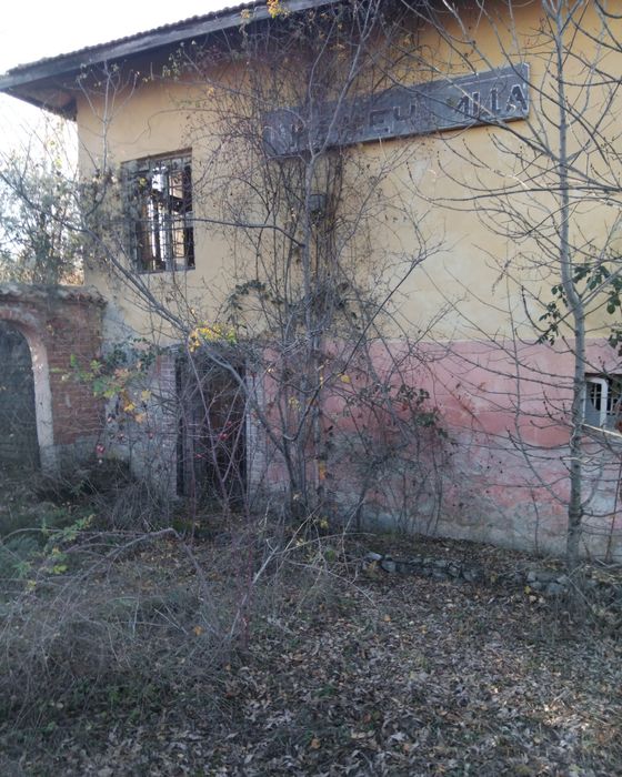 Продава сграда в с.Каменичка Скакавица