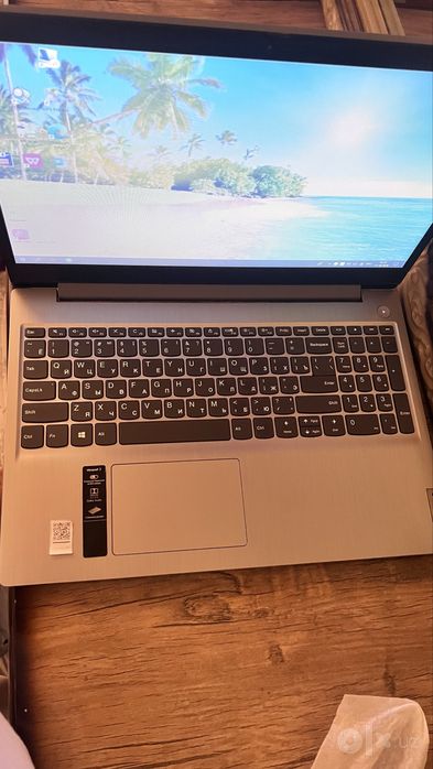 Ноутбук ленова  LENOVA ideapad 3