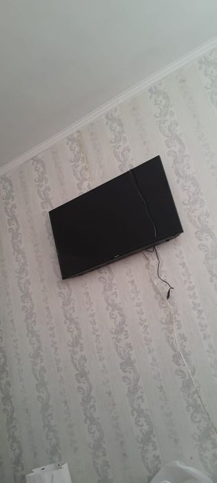 Продаю смарт телевизор