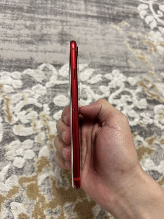 Айфон 7 в идеальном состояние.