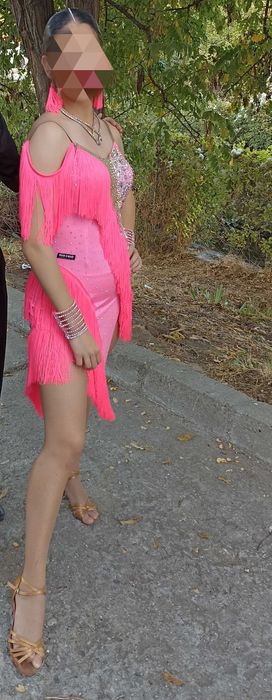 Красива Розова рокля с камъни за латина