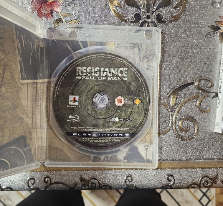Игри за playstation 3  Ghost Recon 2 и Resistance fall of man