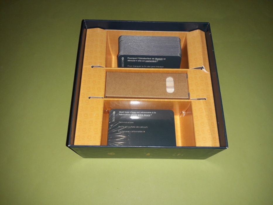 Jocuri de societate- Speedy Cups si Beer IQ