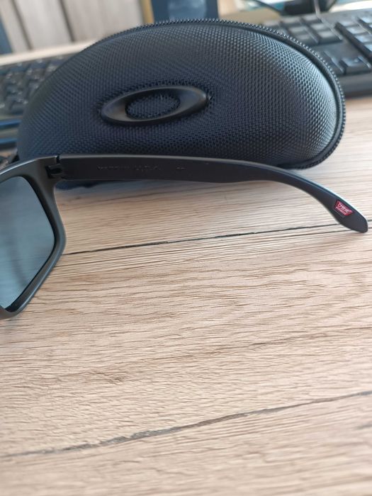 Слънчеви очила Oakley Holbrook ОО9244