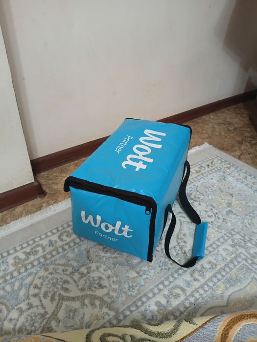 Термосумка Wolt для автокурьера
