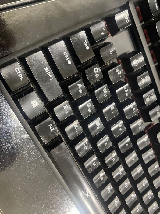 Клавиатура Hyper x Alloy origins