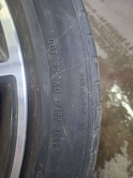 Vând set anvelope de vară Pirelli P Zero – omologare BMW 275/40/R20 si 245/45/R20