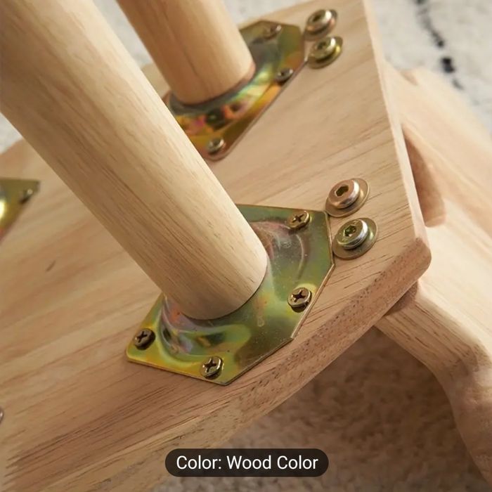 Детски стол от дърво