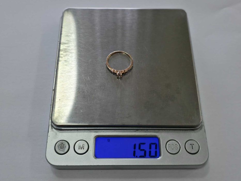 Дамски златен пръстен 14К 585 / 1,50 гр.