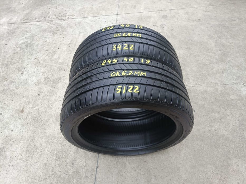 Doua anvelope vara 245 40 19 bridgestone turanza T005 dot 2022