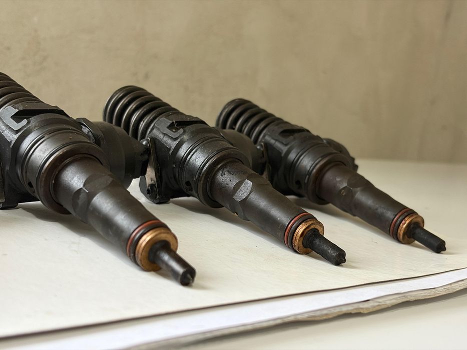 injectoare vw touareg 2.5 5.0 diesel 07Z130073H / compatibile 1.9 vag