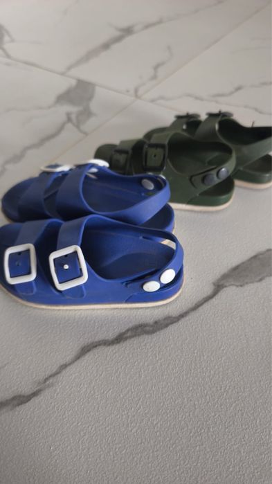 Сандали подойдет для бассейна