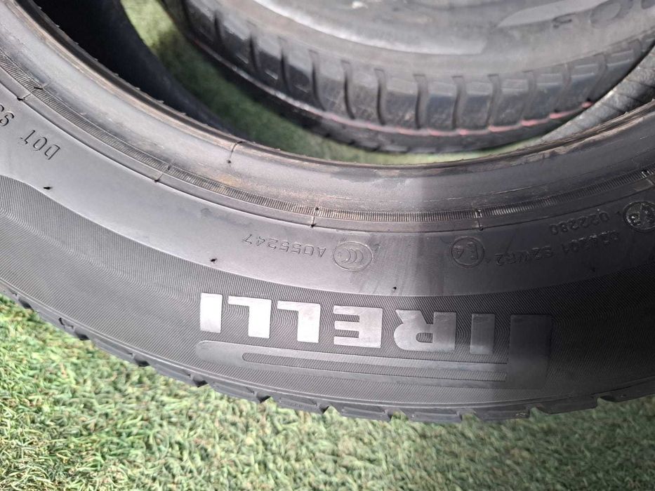 215 55 17 PIRELLI