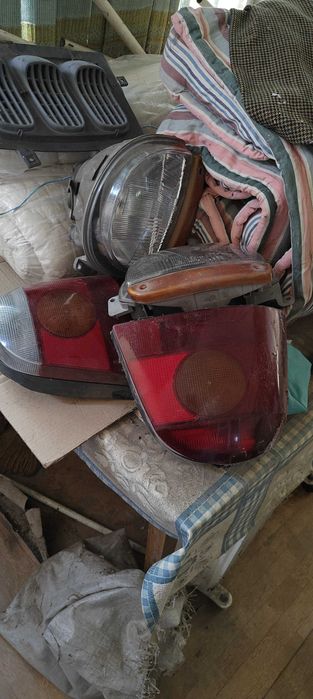 Фарове за Рено Туинго