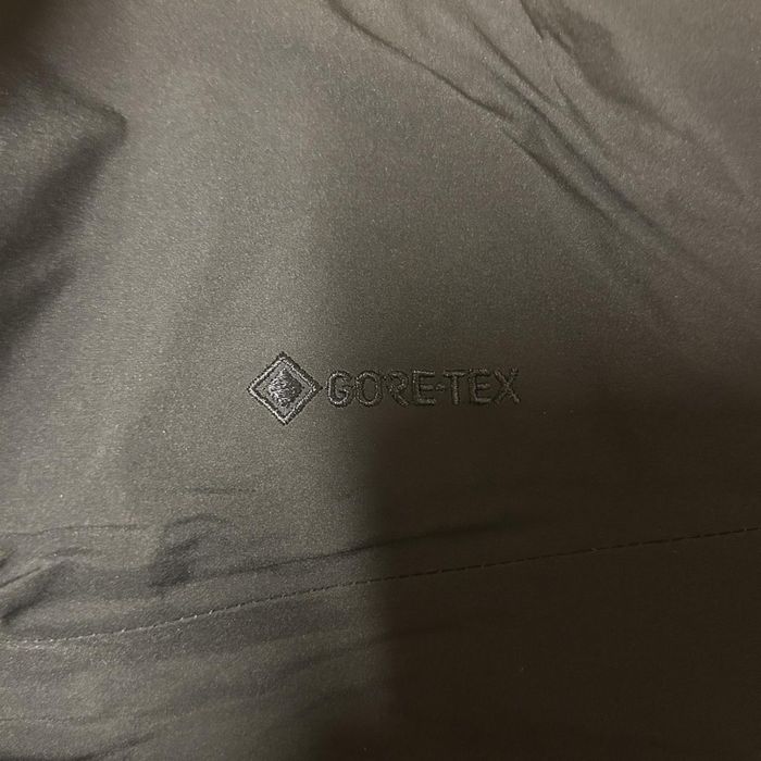 Яке Arcteryx Beta LT