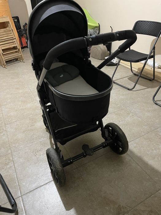 Carucior pentru bebelusi