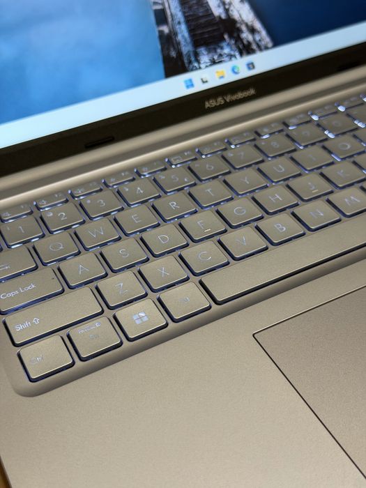 Срочно ! Asus  core i5 512gb Dasturlash trading it bugalteriya