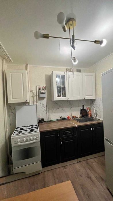 Продам 1 ком квартиру в 19 МКРне!