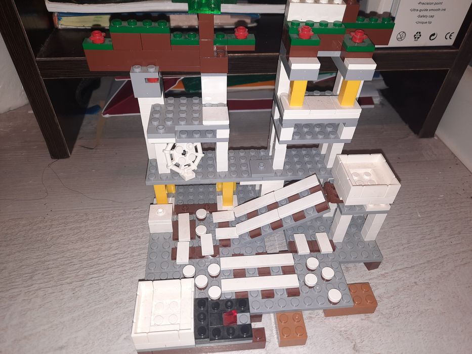 Срочно продам лего